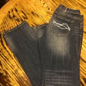 Cowgirl Tuff “Don’t Fence Me In” Jeans 34x37